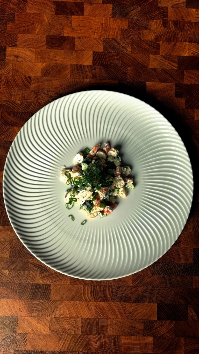 Instagram post from annam.nutrition. This post is in position 0.